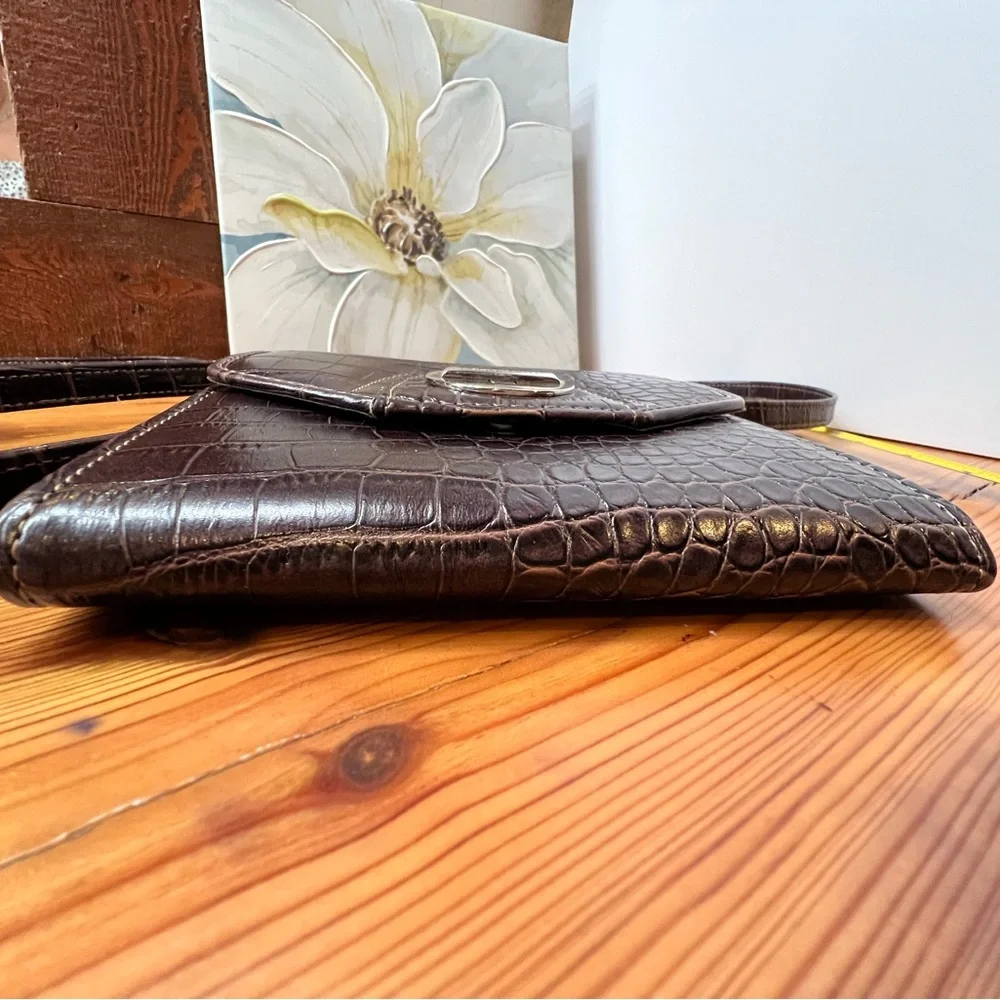 Jaclyn smith Brown Crocodile-Embossed Crossbody Bag - Picture 4 of 12